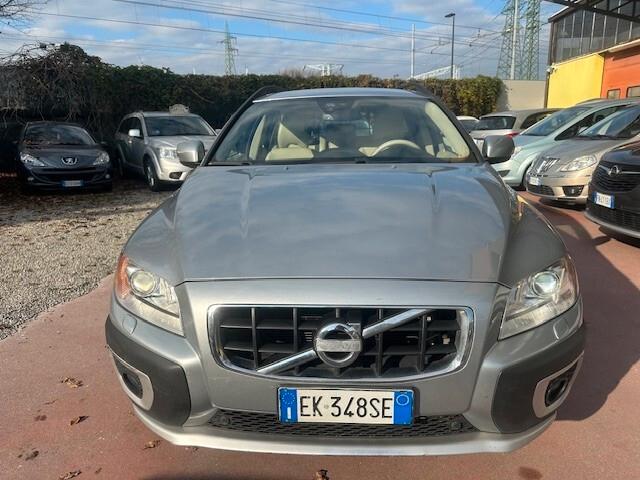 Volvo XC 70 XC70 D5 AWD Momentum, AUTOMATICA!!!