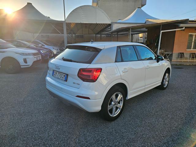 AUDI Q2 30 TDI Admired