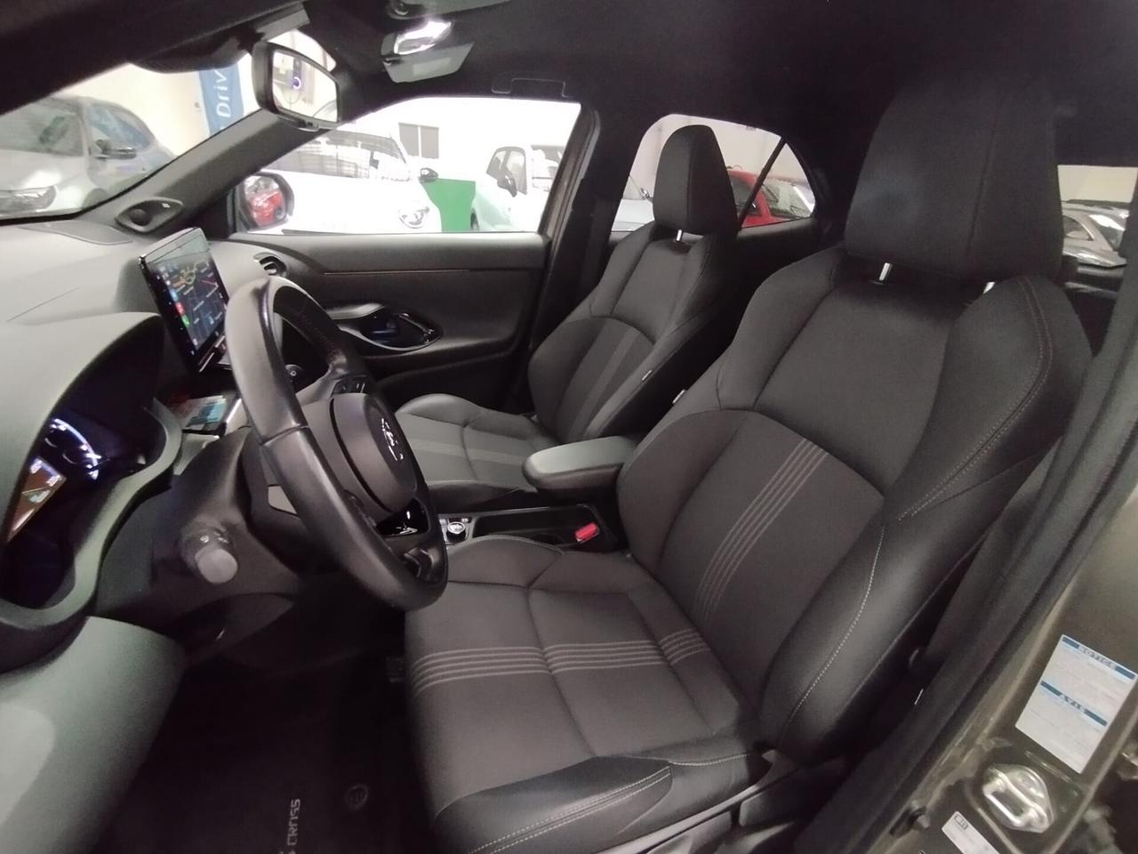 Toyota Yaris Cross 1.5 Hybrid 5p. E-CVT AWD-i Adve