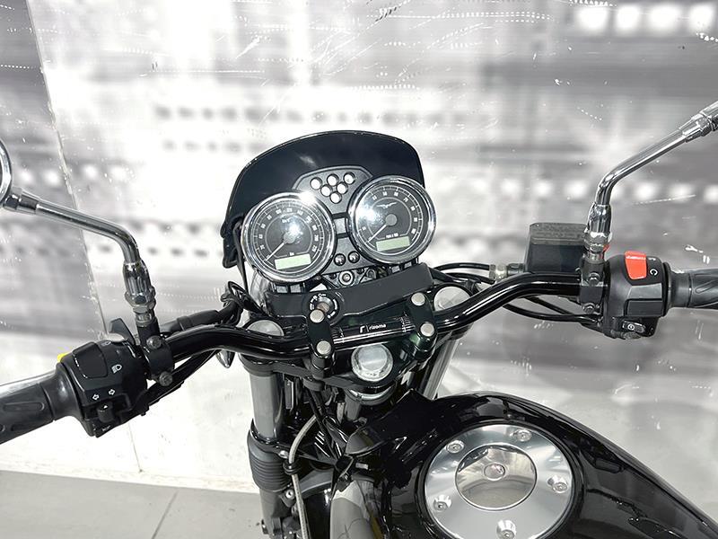 Moto Guzzi V7 Classic 750