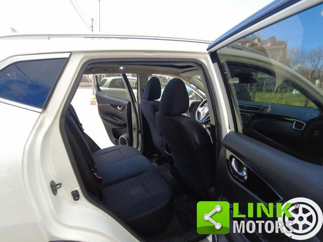 NISSAN Qashqai 1.5 dCi N-Connecta