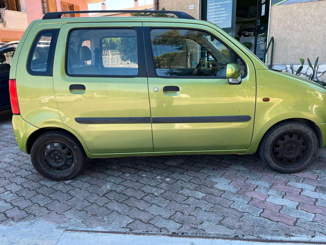Opel Agila 1.2 16v Comfort