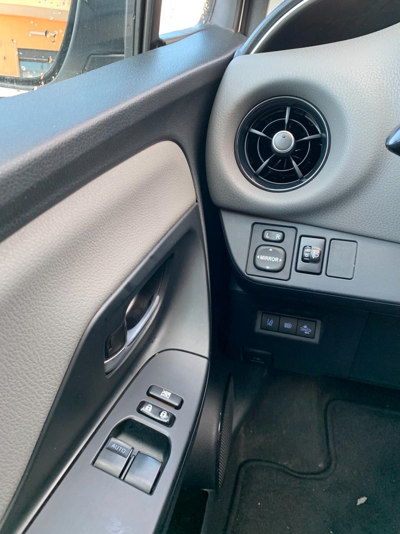 Toyota Yaris 1.5 Hybrid 2020 101CV