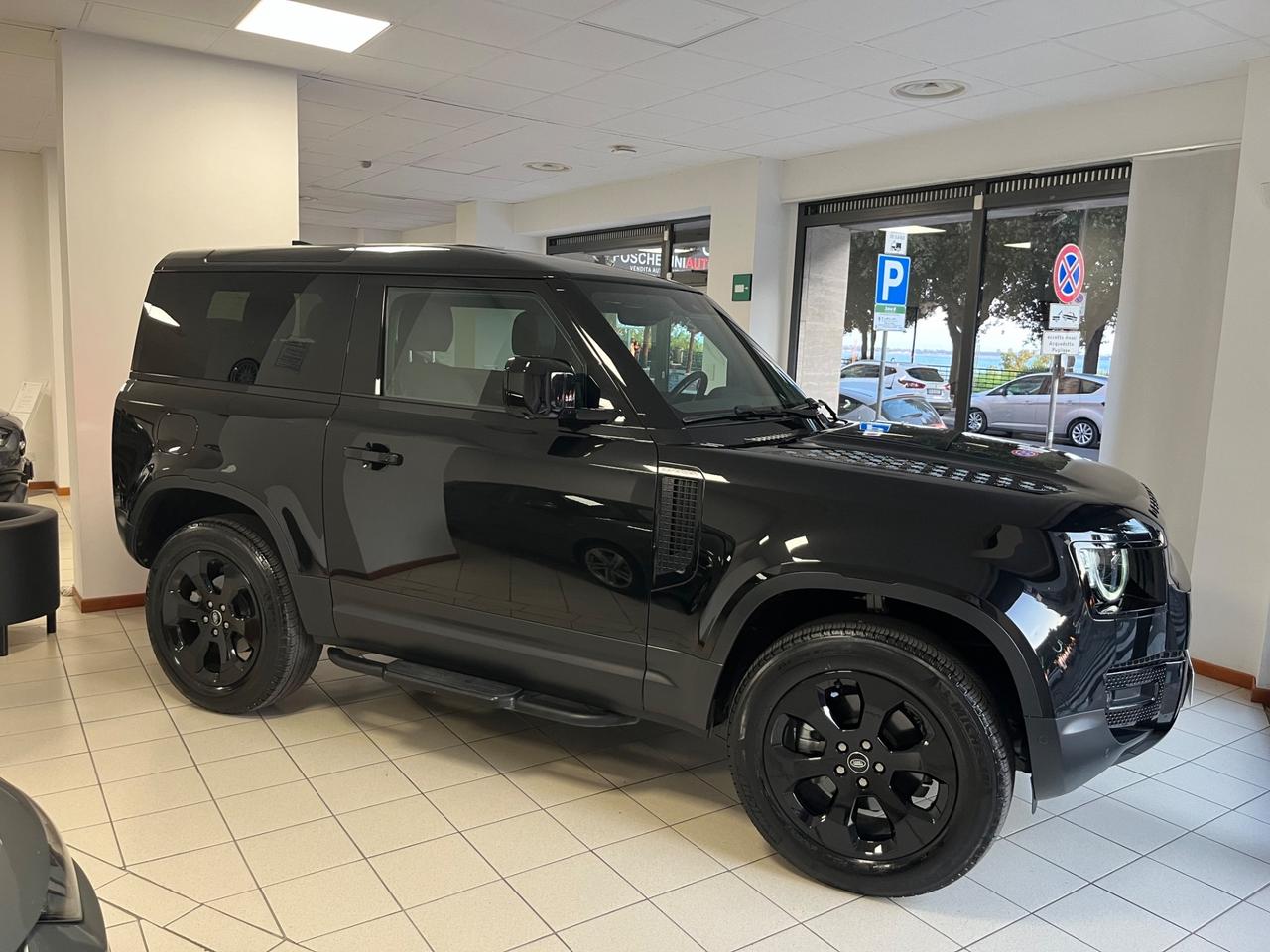 Land Rover Defender 90 3.0D I6 200 CV AWD Auto X-Dynamic SE