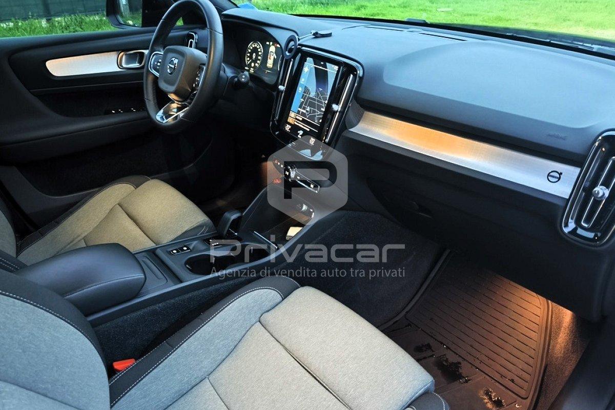 VOLVO XC40 T2 automatico Core