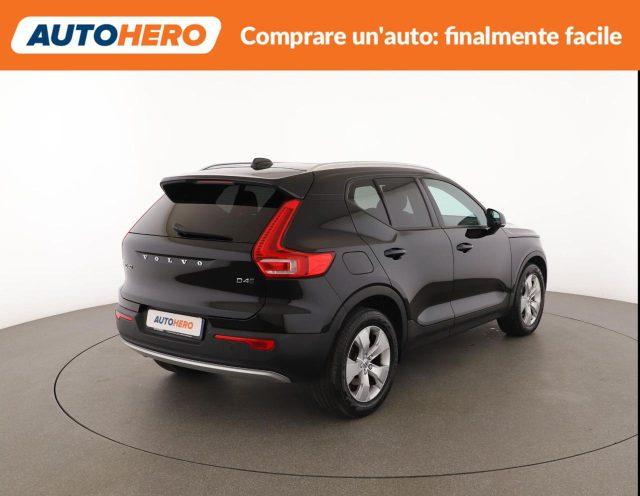 VOLVO XC40 D4 AWD Geartronic Momentum