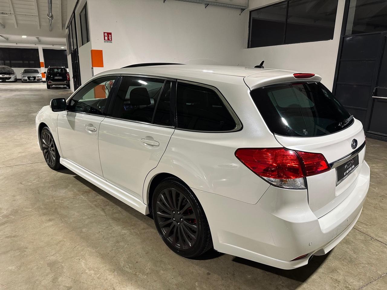 Subaru Legacy 2.0D-S 4WD Dynamic TETTO-RETROCAMERA