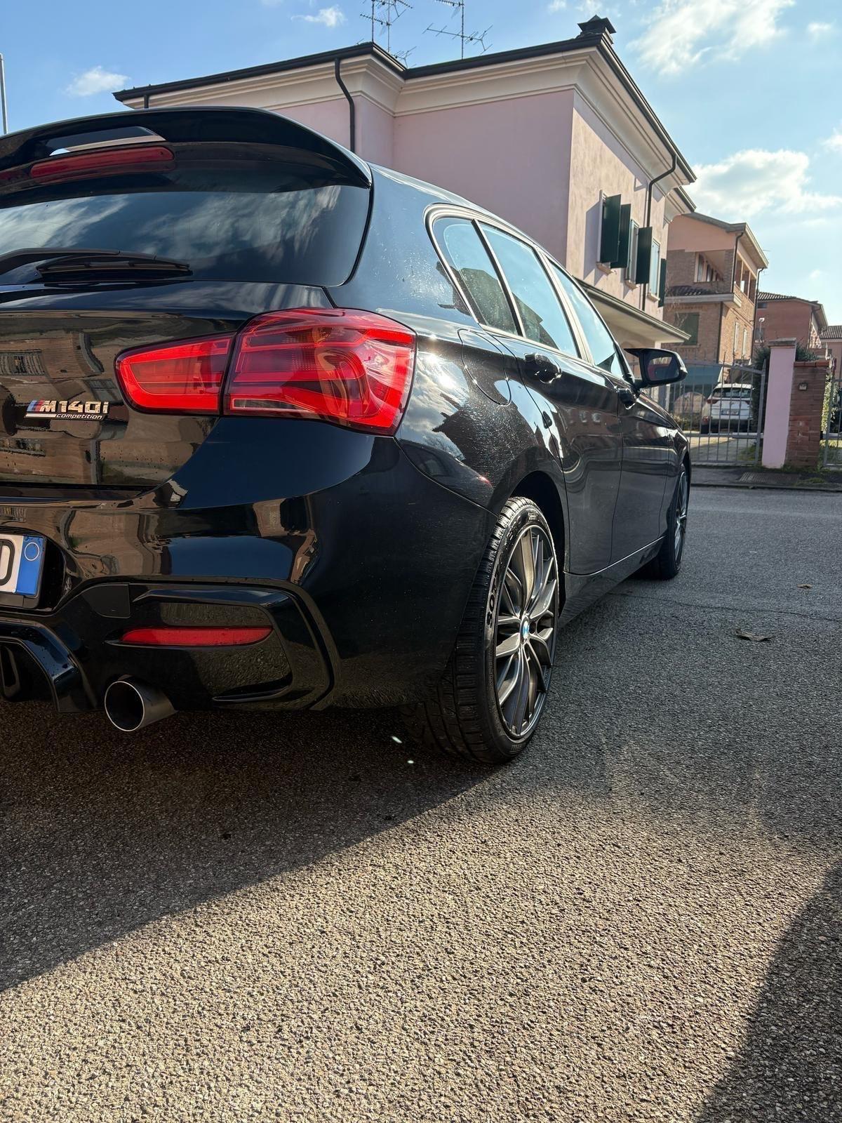Bmw 118 118i 5p. Msport