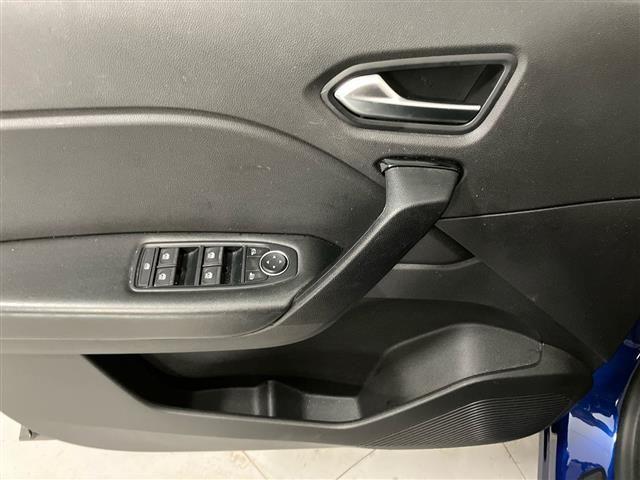 RENAULT Captur 1.6 E-Tech hybrid Zen 145cv auto NO Vincoli!