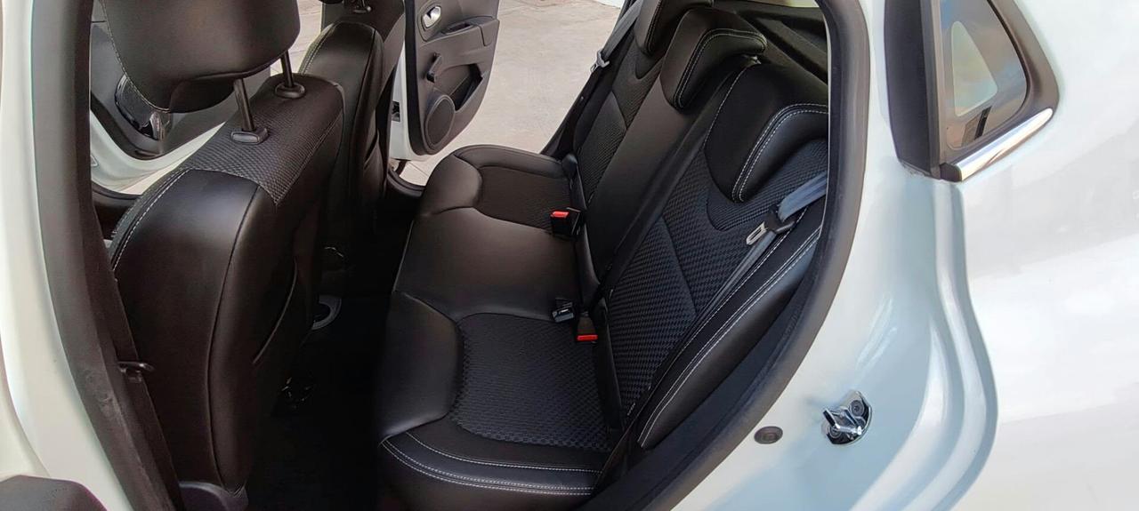 Renault Clio dCi 8V 90 CV 5 porte Duel