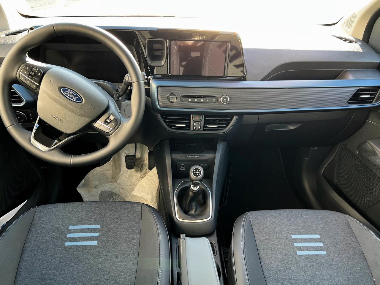 Ford Tourneo Courier 1.0 EcoBoost Active