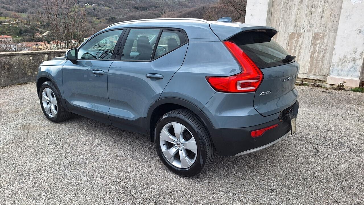 Volvo XC40 D3 Momentum