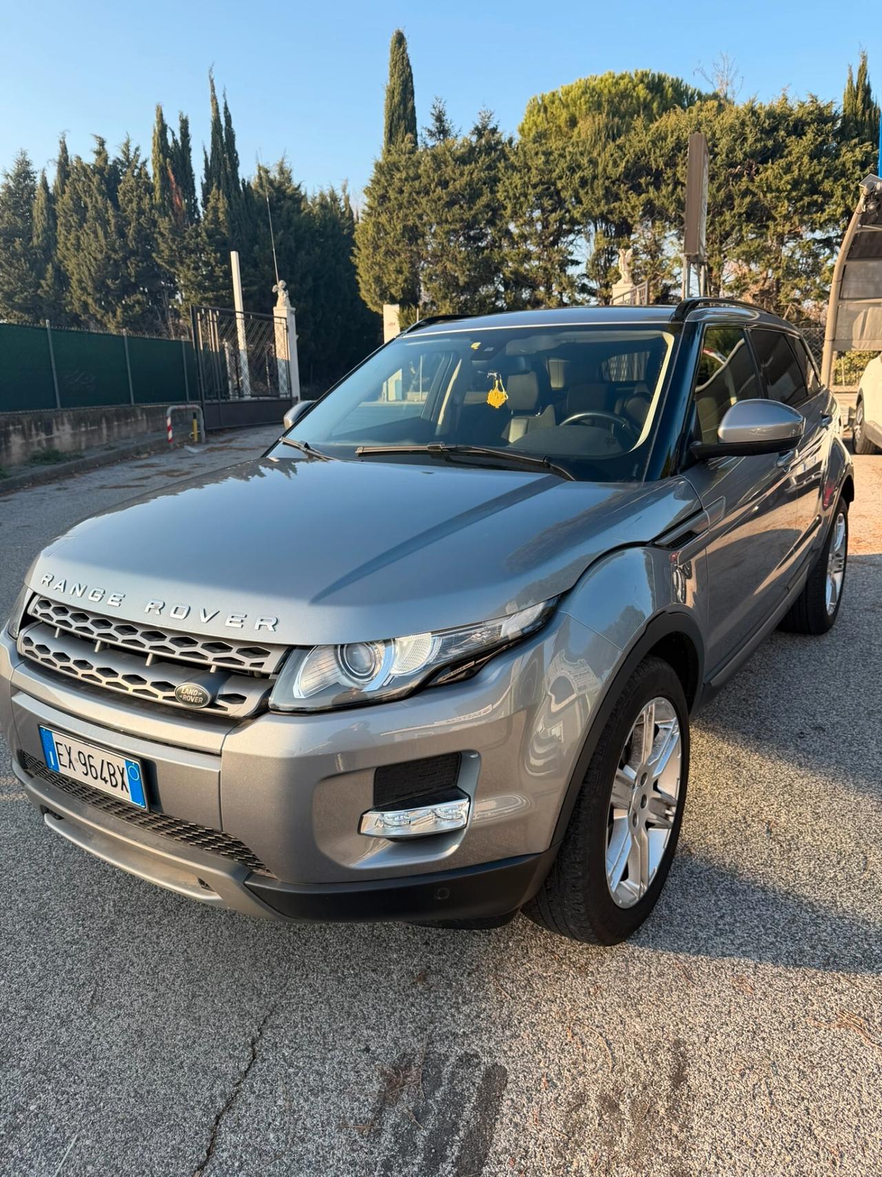 Land Rover Range Evoque 2.2 TD4 5p. Pure Tech Pack