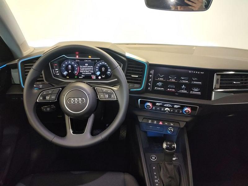 Audi A1 allstreet 30 TFSI S tronic Identity Contrast
