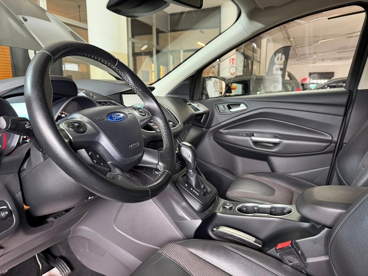 Ford Kuga 2.0 TDCI 180 CV S&S 4WD Powershift Titanium X