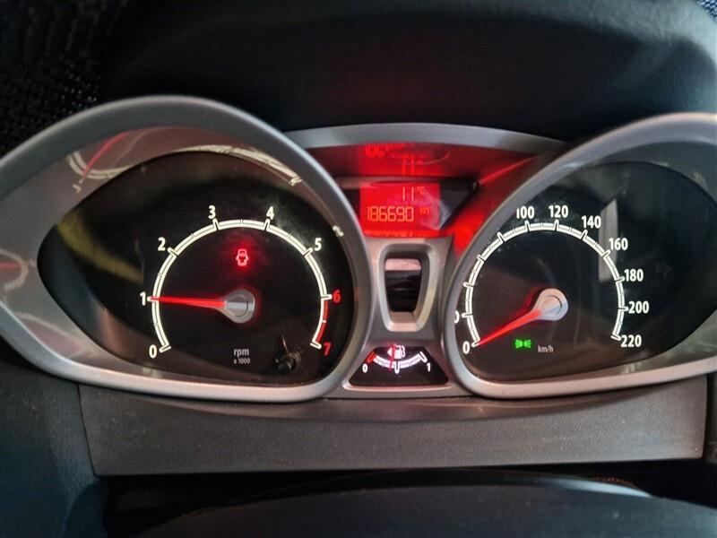 Ford Fiesta 1.4 5 porte Bz.- GPL Titanium