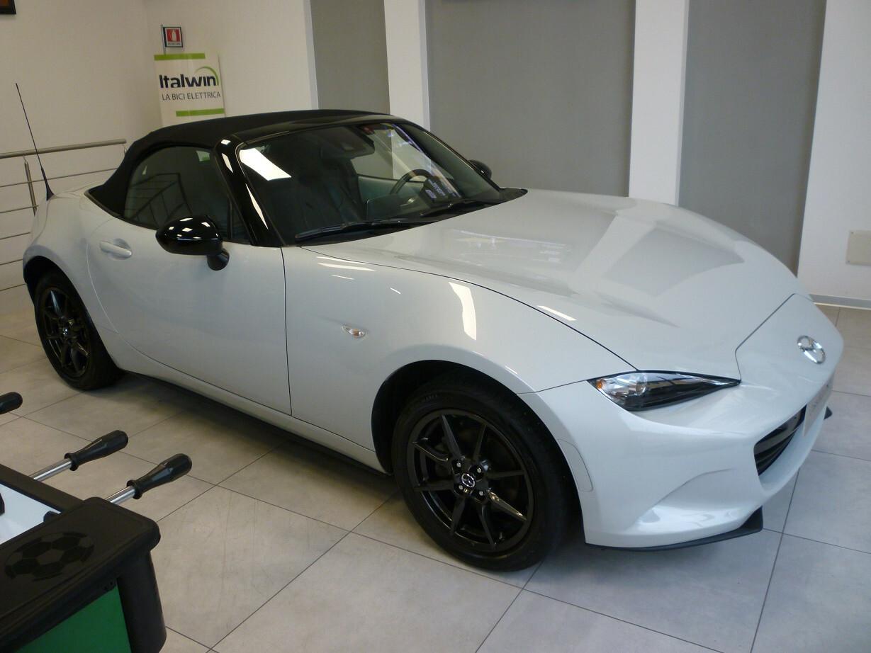 Mazda MX-5 1.5L Skyactiv-G Exceed