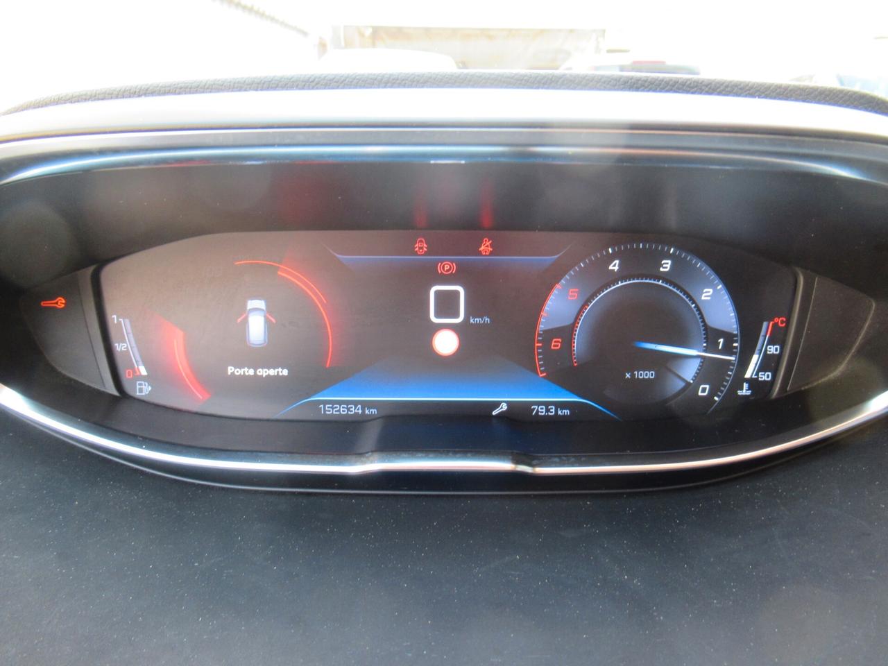 Peugeot 3008 BlueHDi 130 S&S Business