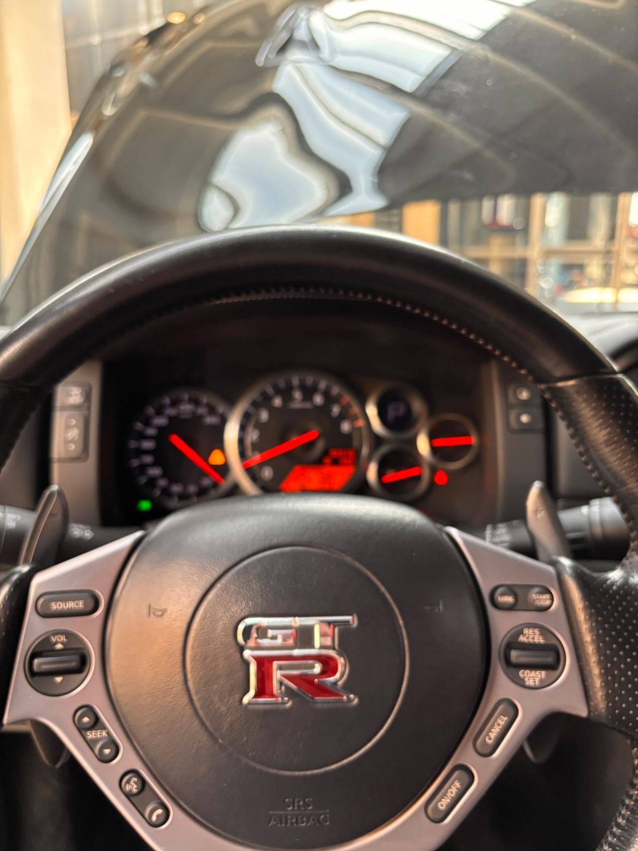 Nissan GTR 3.8 V6 Black Edition