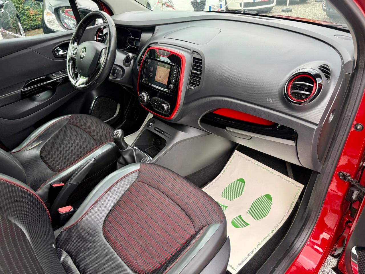 Renault Captur 1.5 dCi EDC Project Runway Ok NEOPATENTATI