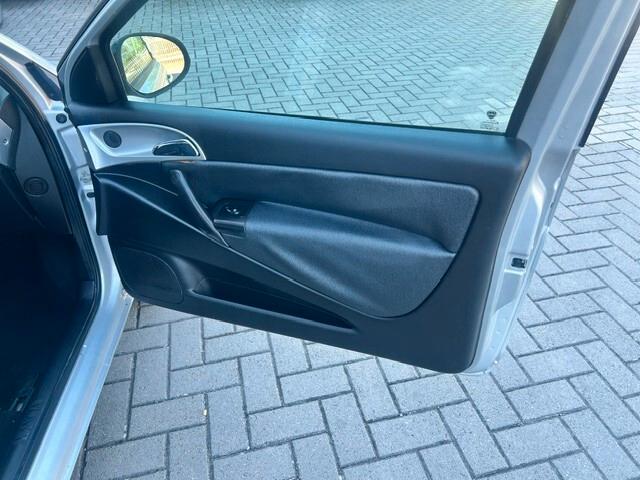 Lancia Ypsilon 1.2 69 CV 5 porte S&S Platinum