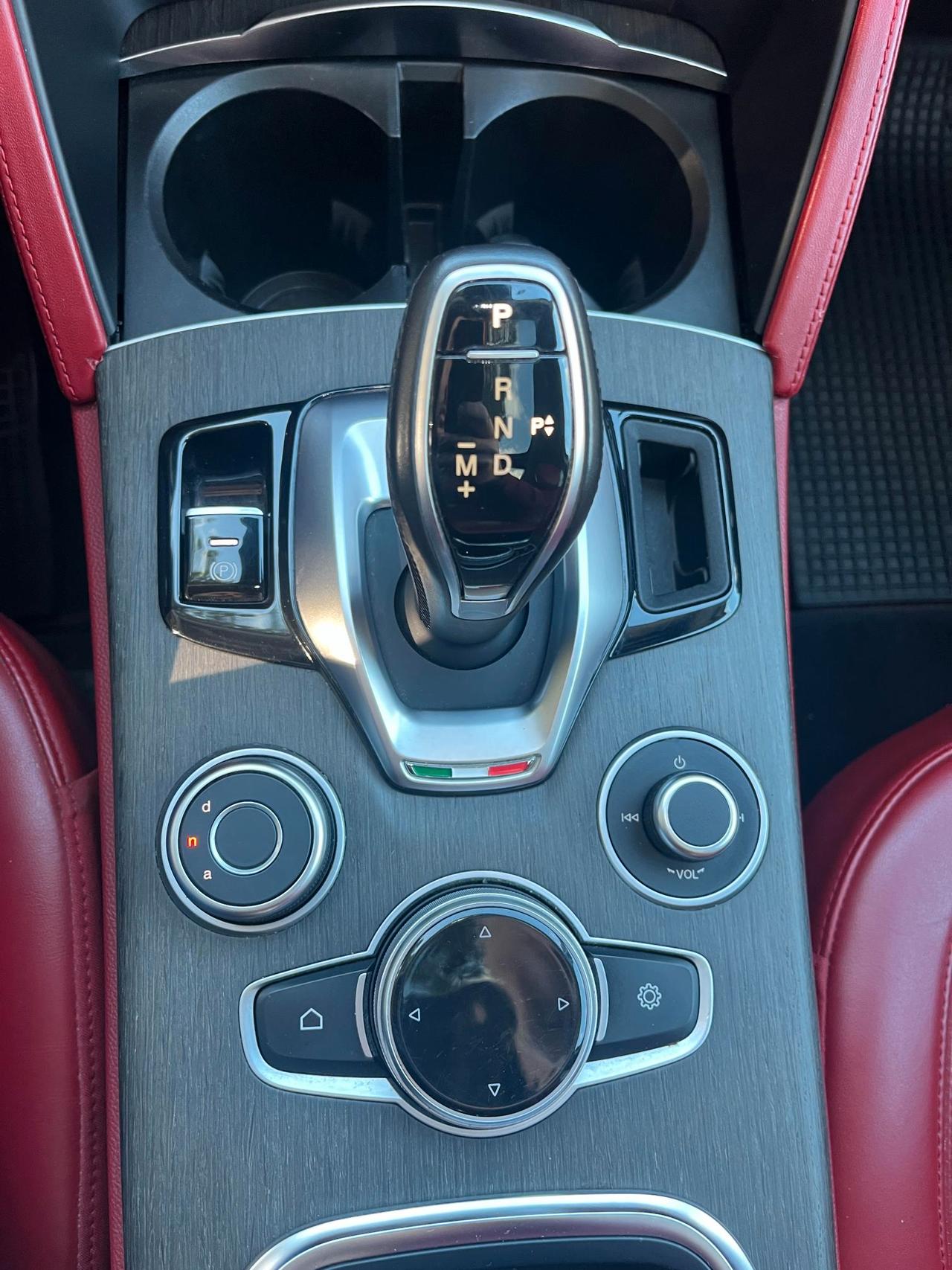 Alfa Romeo Stelvio 2.2 t Ti Q4 210cv auto