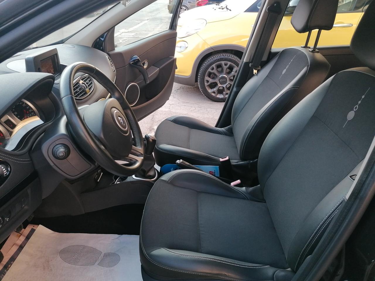 Renault Clio 1.2 Benzina PARI AL NUOVO