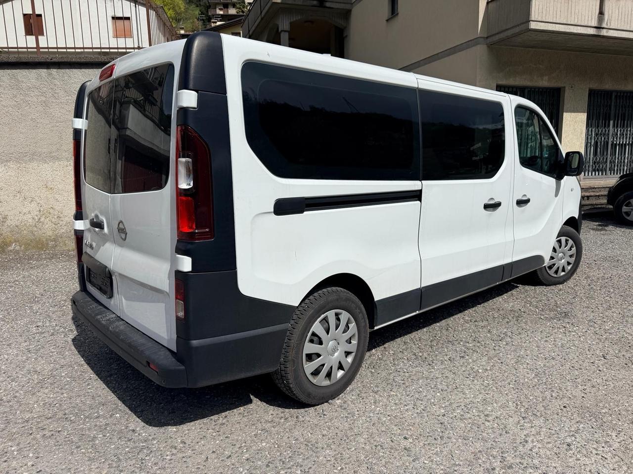 Opel Vivaro 27 1.6 CDTI PC-TN Combi
