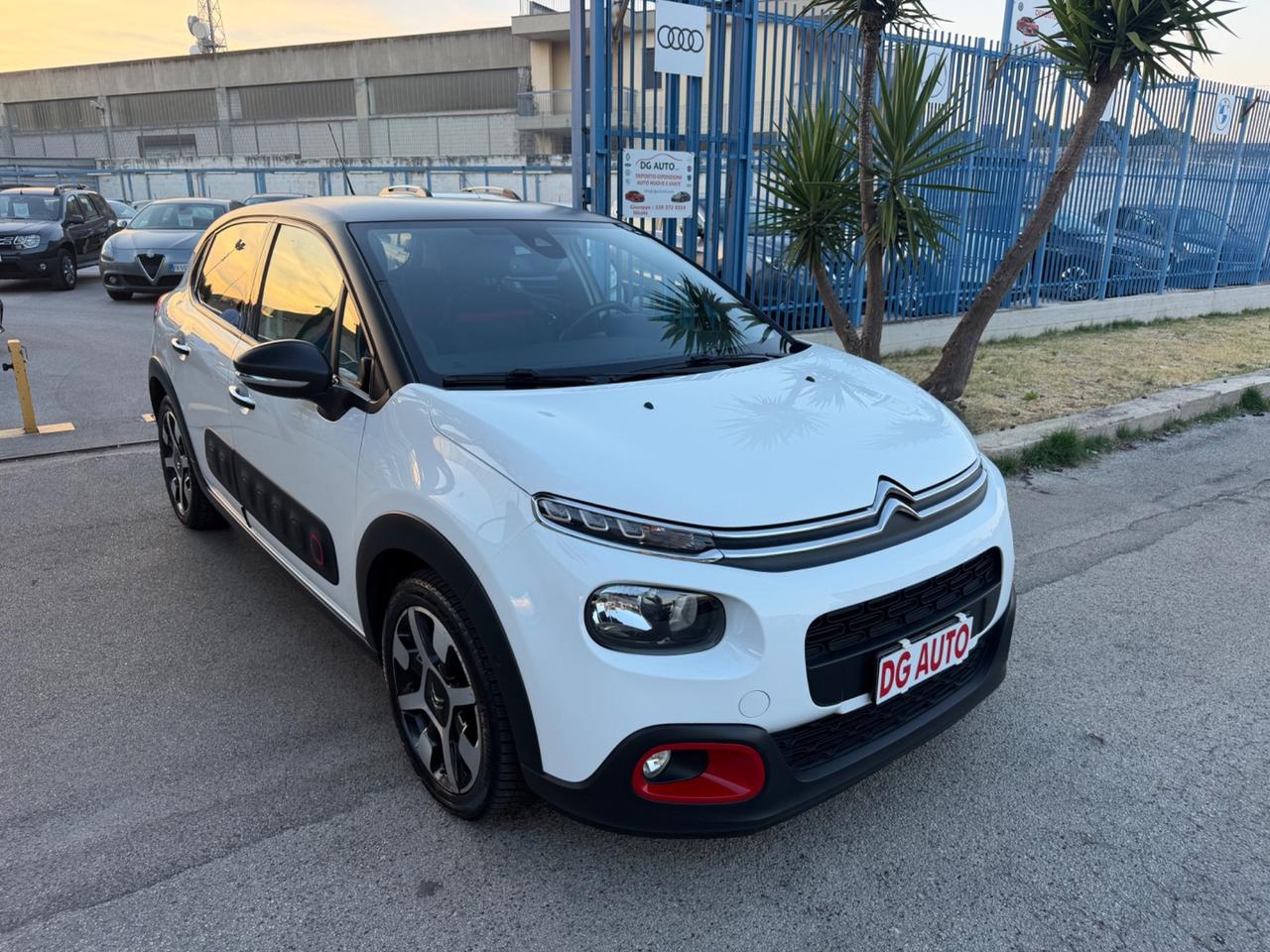 Citroen C3 1.5 diesel 102 cv 2019 navig Retrocamera