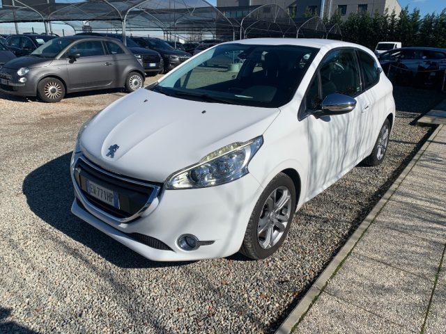PEUGEOT 208 1° serie 1.6 e-HDi 92 CV Stop&Start 3 porte Allure