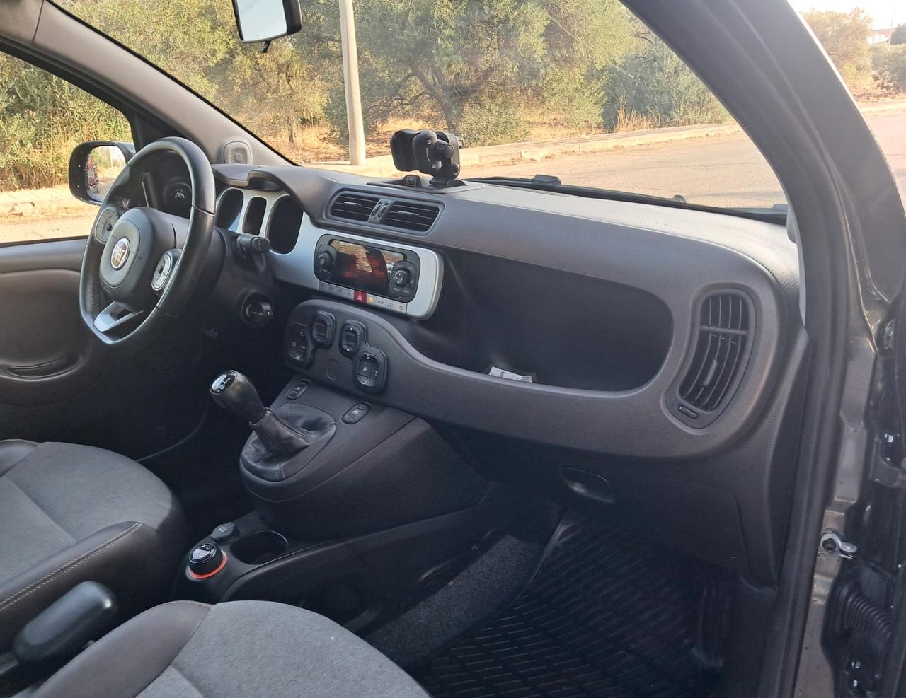 Fiat Panda 1.3 M-Jet Cross 4x4 con gancio traino