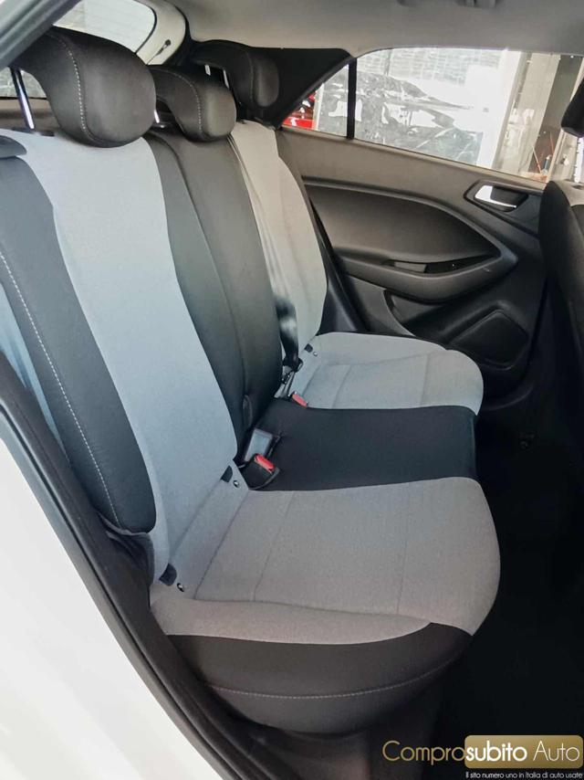 HYUNDAI i20 1.1 CRDi 12V 5 porte Comfort
