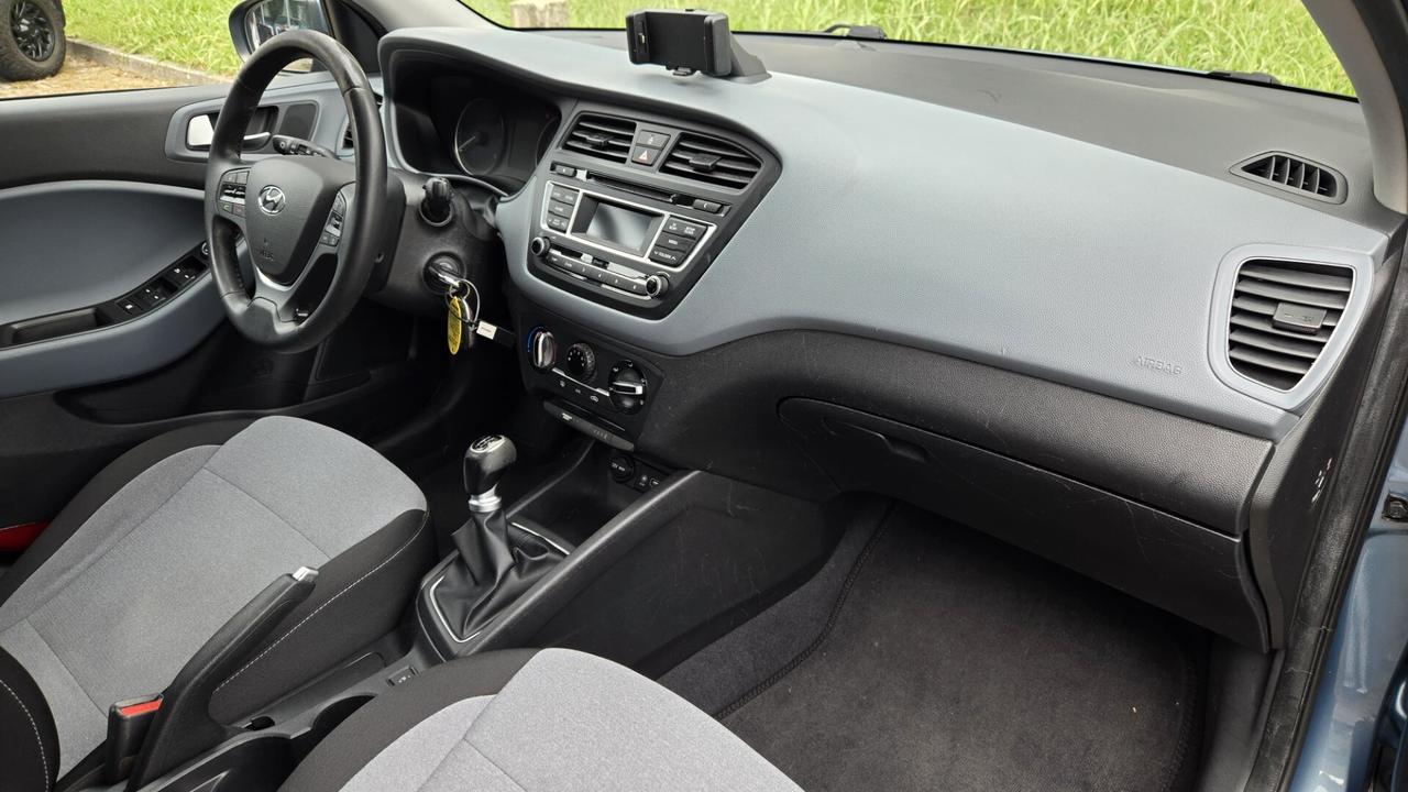Hyundai i20 1.2 84 CV 5 porte Style