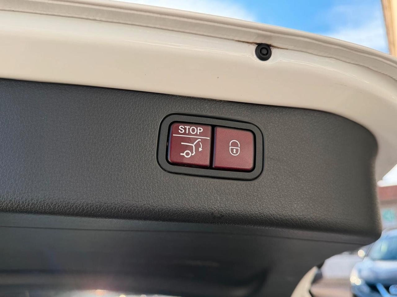 MERCEDES CLASSE C220 S.W. PREMIUM AMG 2.0 MHEV 200CV NAVI CAM CRUISE ANNO 2023