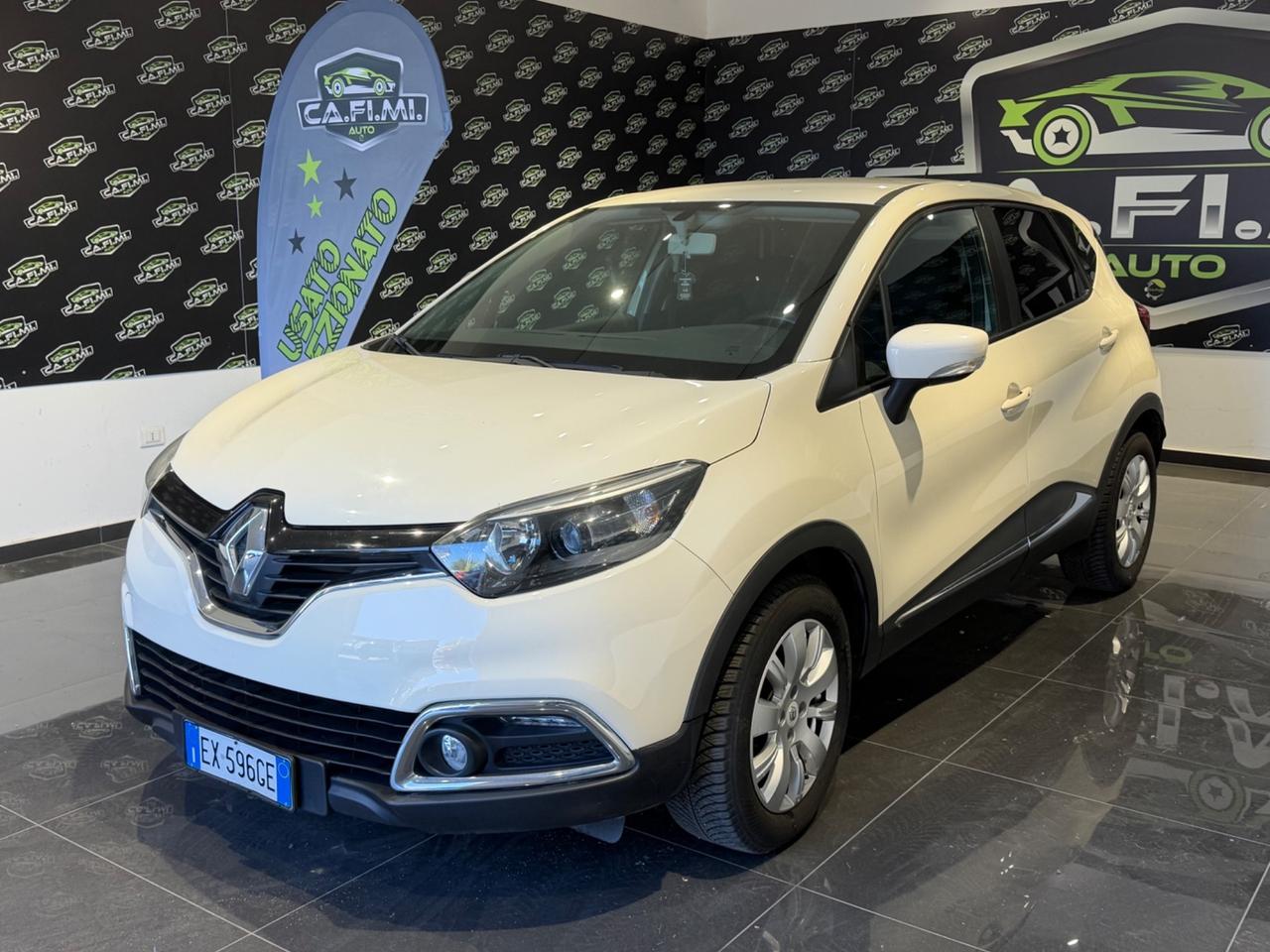Renault Captur - 2014 1.5 dCi 8V 90 CV Start&Stop Wave