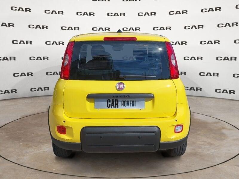 FIAT Panda 1.0 Hybrid Pandina con PROMO CAR