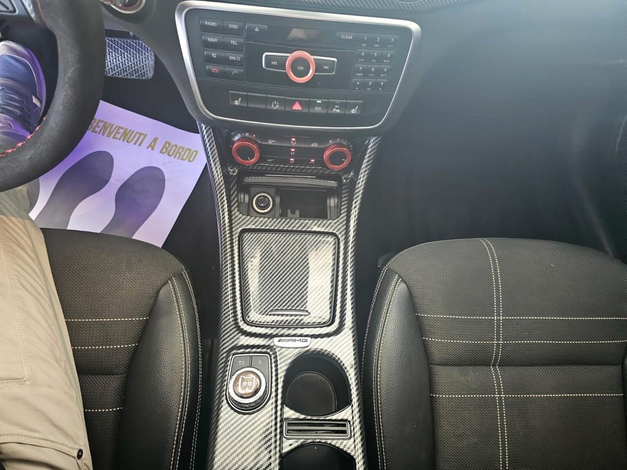 MERCEDES CLA 220 CDI PREMIUM AMG 08/2013