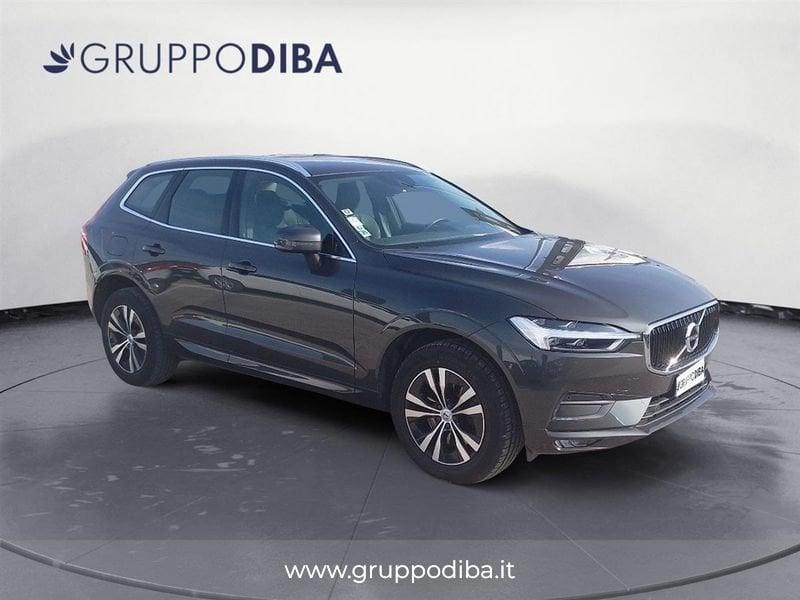 Volvo XC60 II 2018 Diesel 2.0 b4 Momentum Pro awd auto