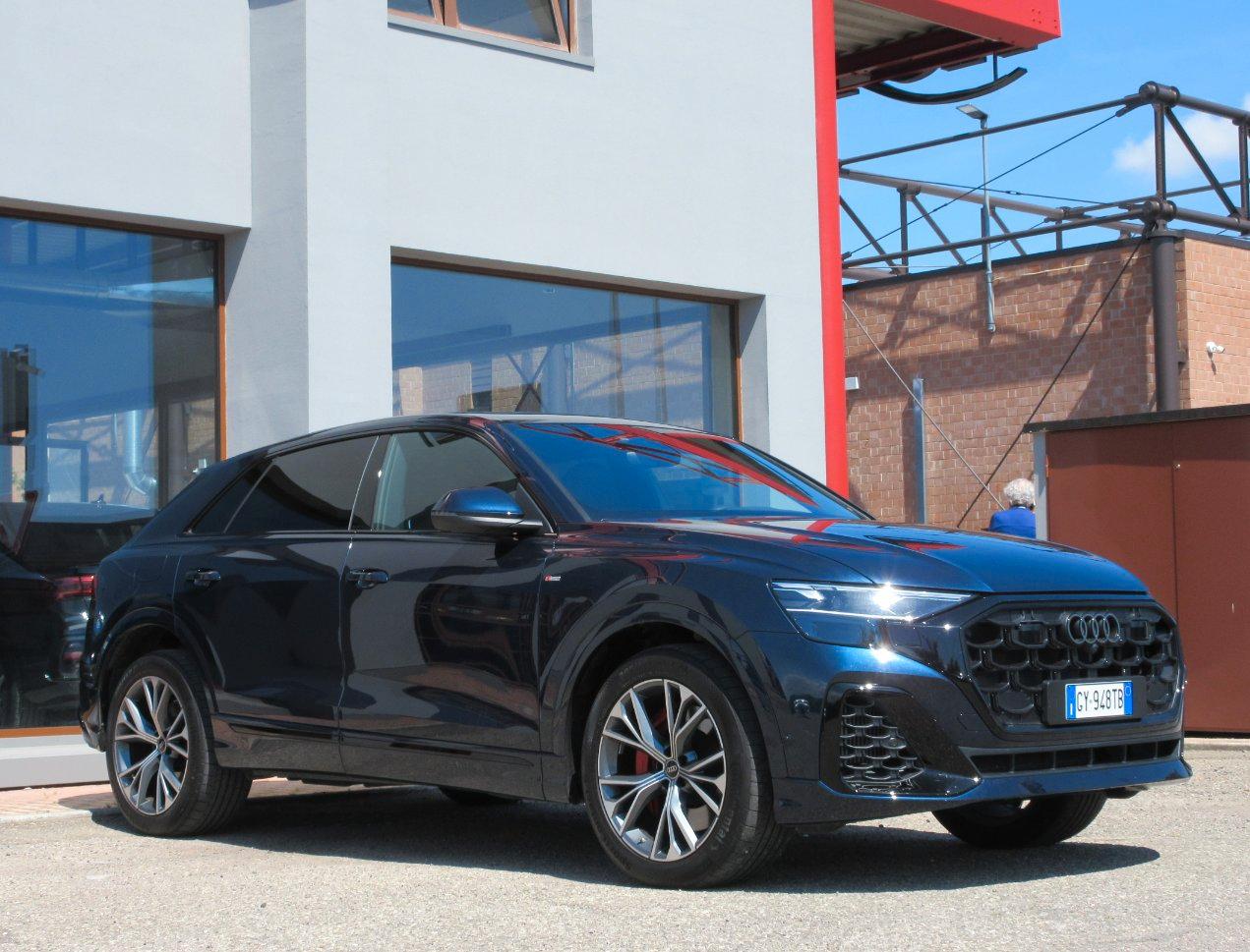 Audi Q8 3.0 tfsi e S line edition quattro 394cv tiptronic LEGGERE DESCRIZIONE