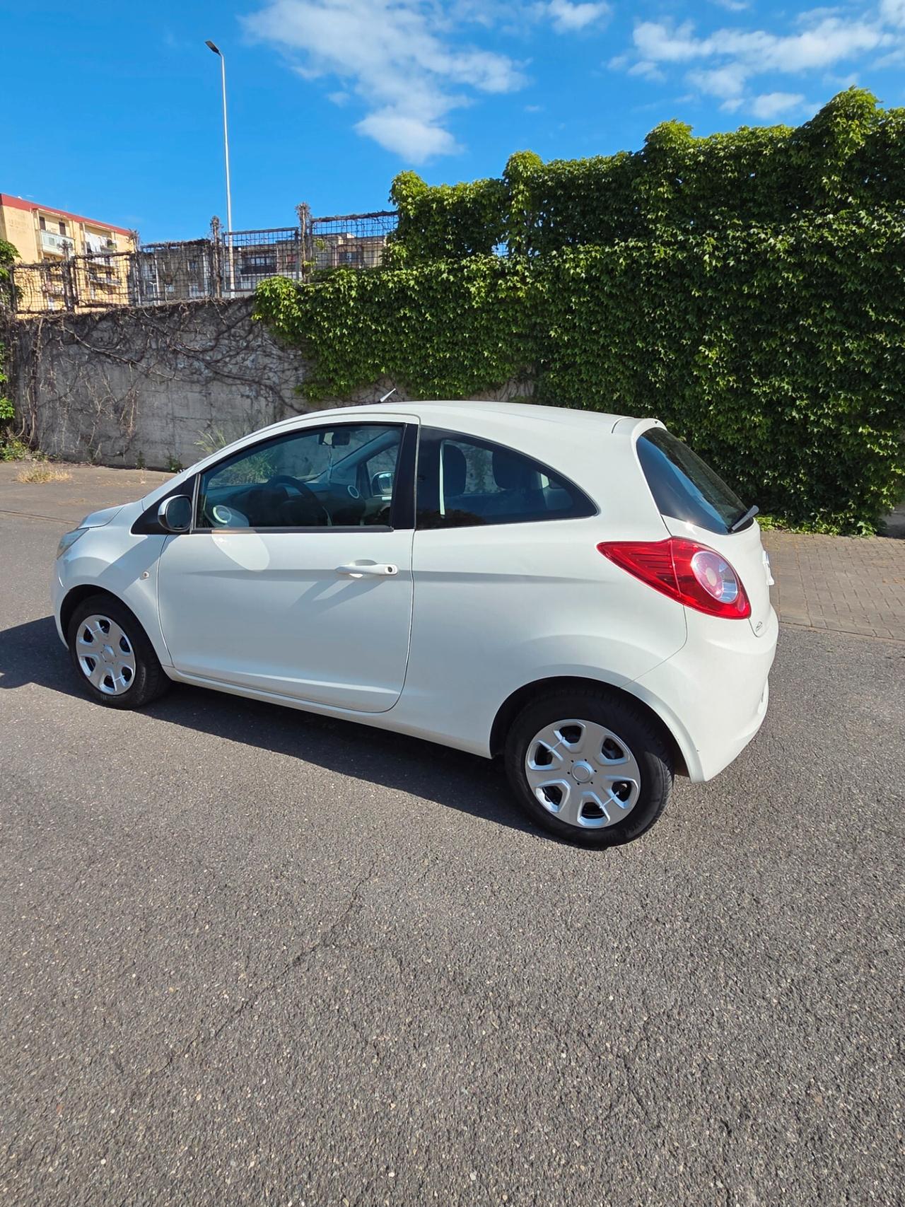 Ford Ka Ka+ 1.2 8V 69CV Titanium