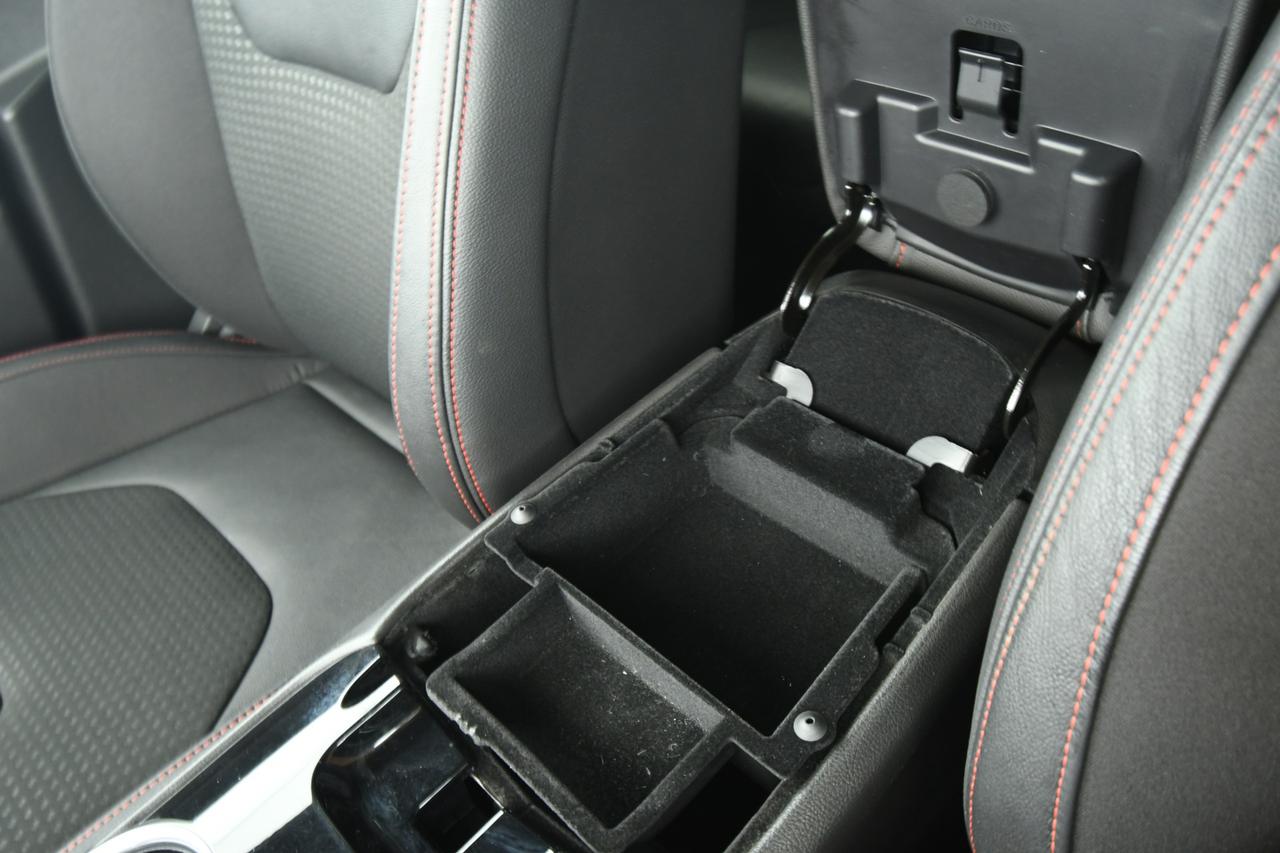 FORD Mondeo SW 2.0 hybrid ST-Line Business ecvt NEOPATENTATI+CAMERA
