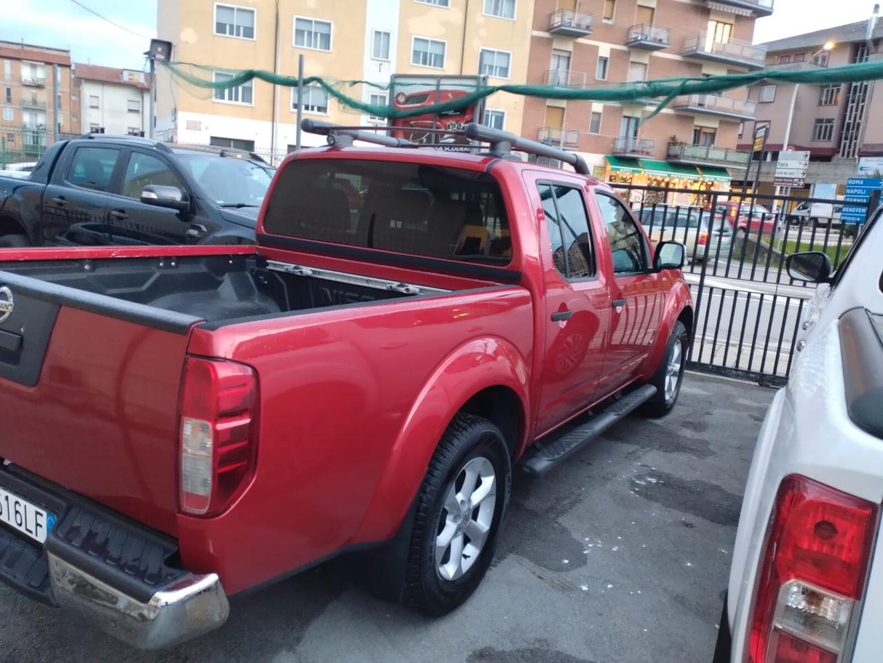 Nissan Navara 3.0 dCi 4 porte Double Cab LE V6