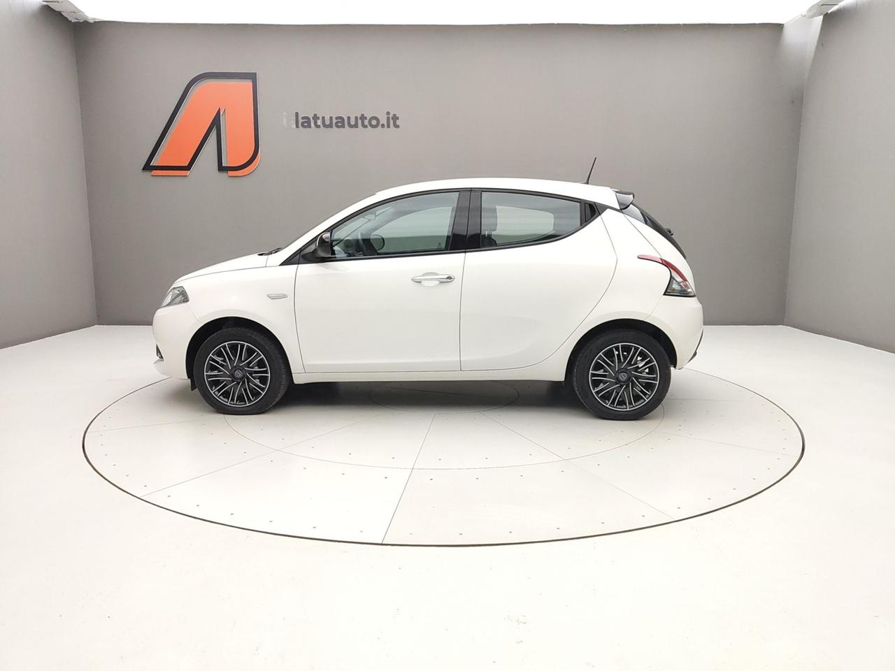 LANCIA Ypsilon III 2021 1.0 70CV HYBRID ORO