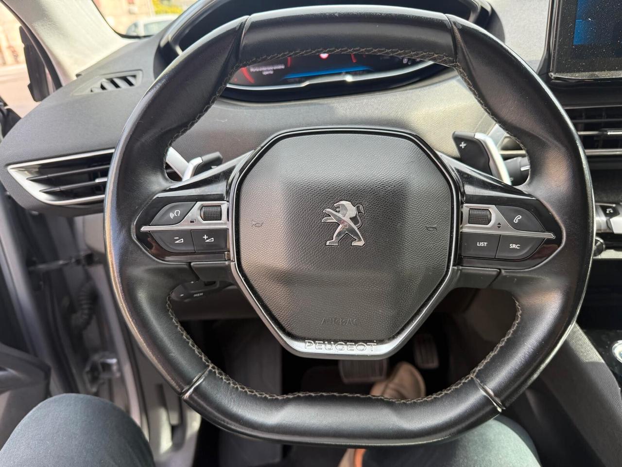Peugeot 3008 HDi 130 S&S EAT8 Allure