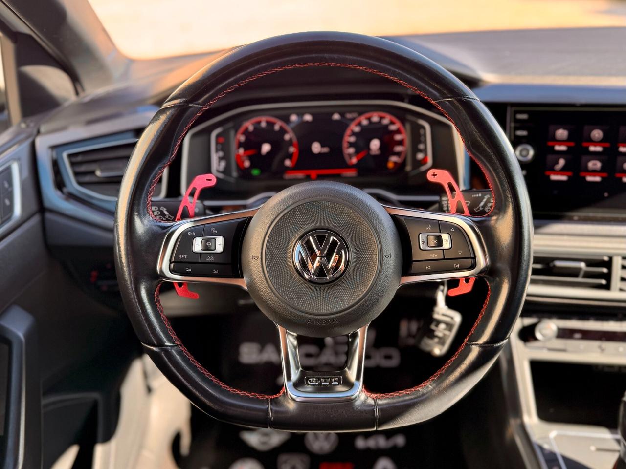 Volkswagen Polo GTI 2.0 TSI 200CV DSG | PREZZO PROMO