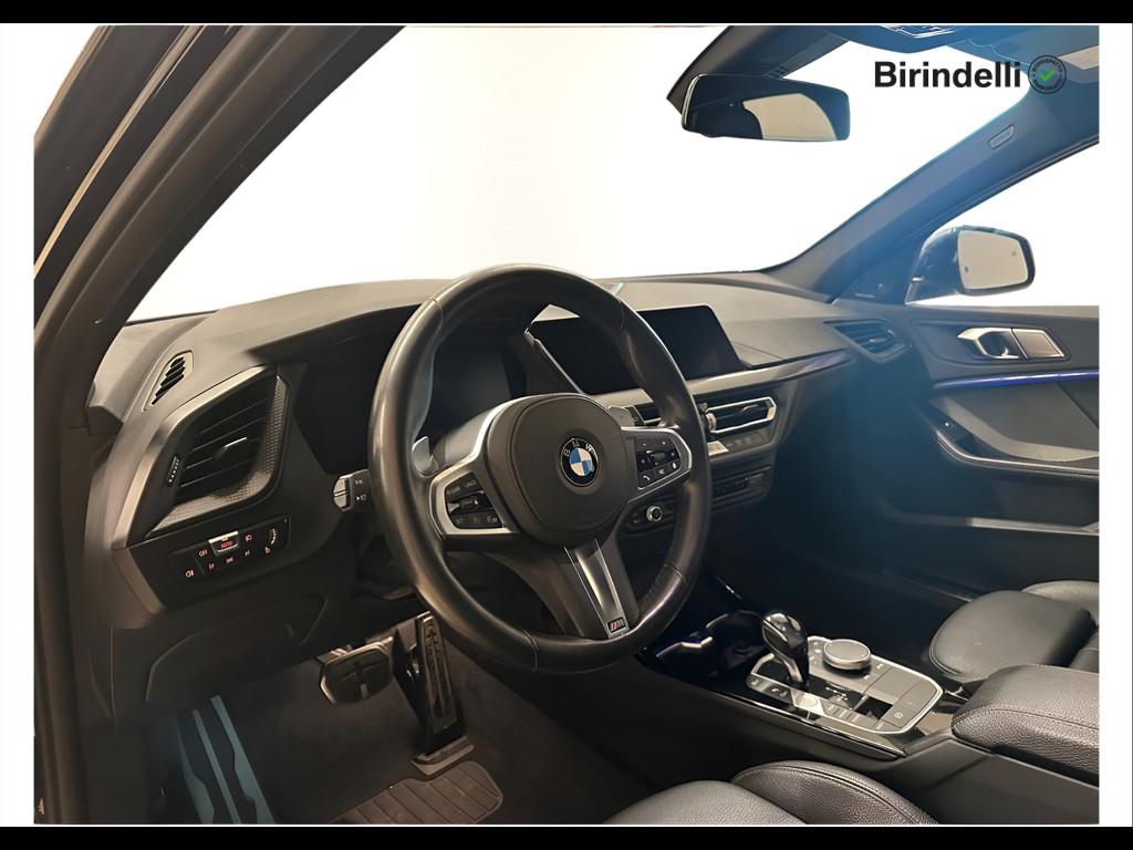 BMW Serie 1 (F40) - M 135i xDrive