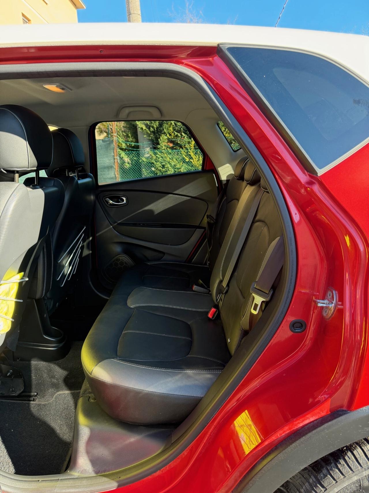 Renault Captur 1.5 dci - NEOP. - NAV. - 12 MESI DI GARANZIA -