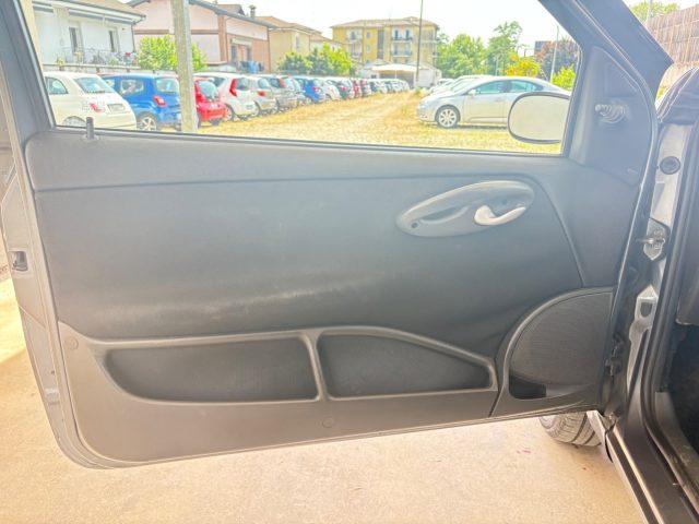FIAT Punto 1.2 16V 3 porte Emotion OK NEOPATENTATI