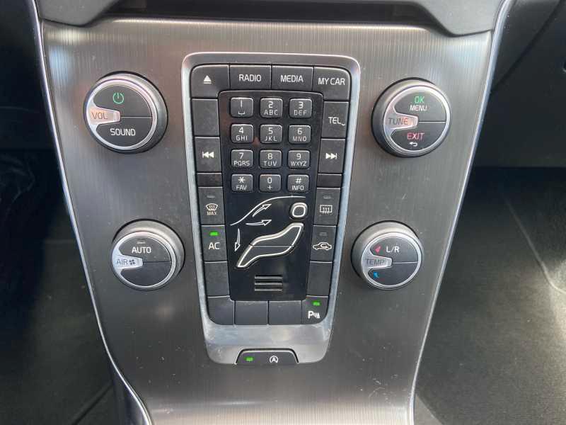 VOLVO V40 1.6 d2 Business