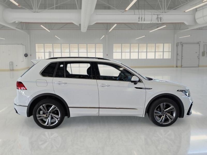 VOLKSWAGEN TIGUAN 2.0 TDI SCR 110KW R-Line DSG 4MOTION
